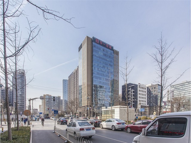 宝山区体育馆运动木地板材料厂家